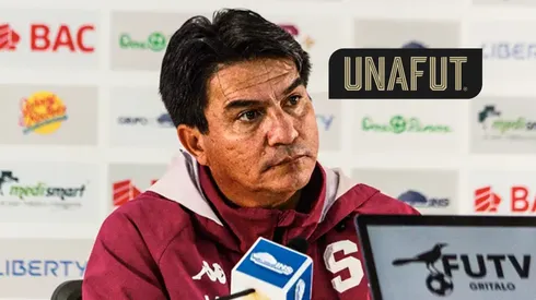 Vladimir Quesada con Saprissa