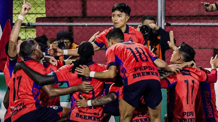 Los rojos aprovecharon su partido pendiente