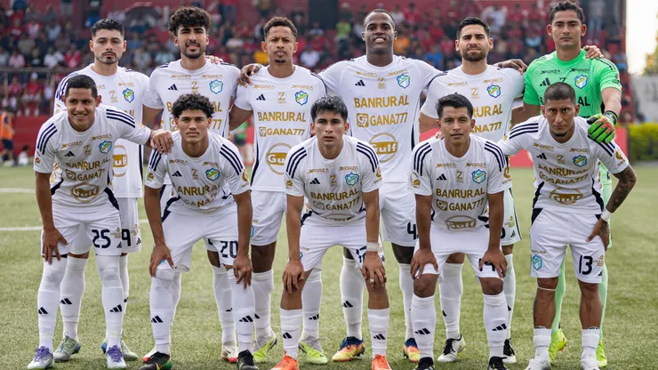 Los cremas no paran de tener problemas