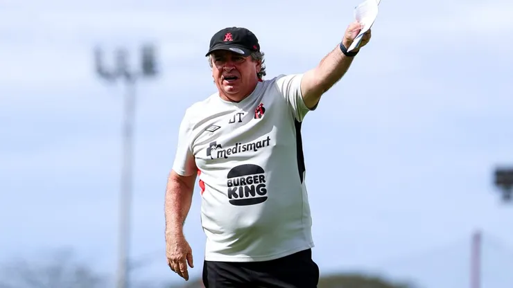 Alajuelense recibe una mala noticia. (Foto: LDA)