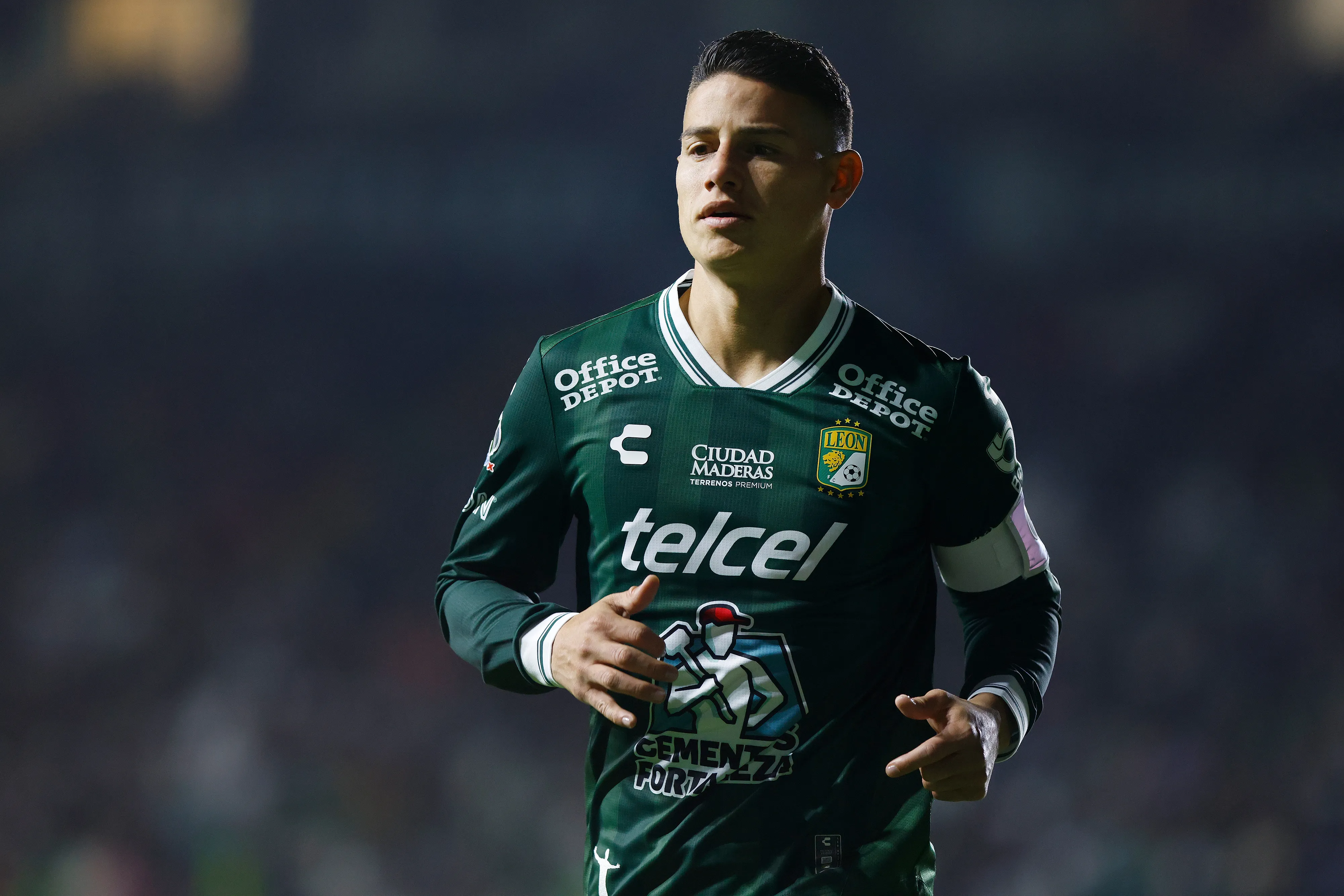 El nombre de James Rodríguez suena en el Estadio Olímpico Universitario (Getty Images)