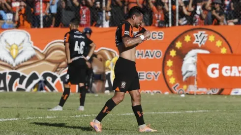 El volante perdió la cabeza en el campo