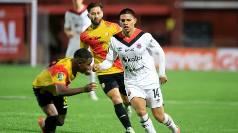 Herediano iría por un ex Alajuelense.