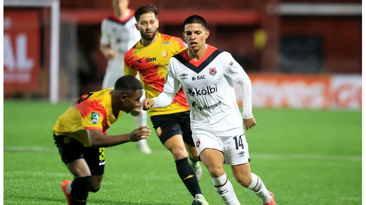 Herediano iría por un ex Alajuelense.