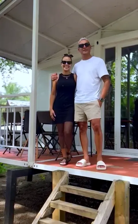 Keylor Navas emprendió un retiro espiritual junto a su esposa (Instagram).