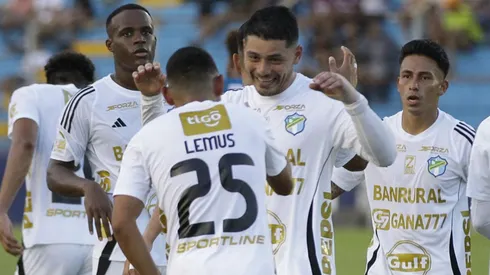Comunicaciones sorprendió a Guatemala: le puso precio a Darwin Lom.