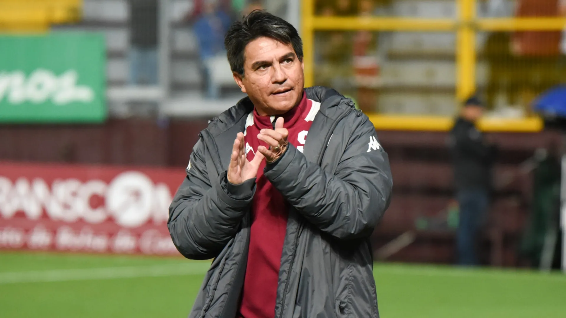 Vladimir Quesada tiene su primer fichaje.