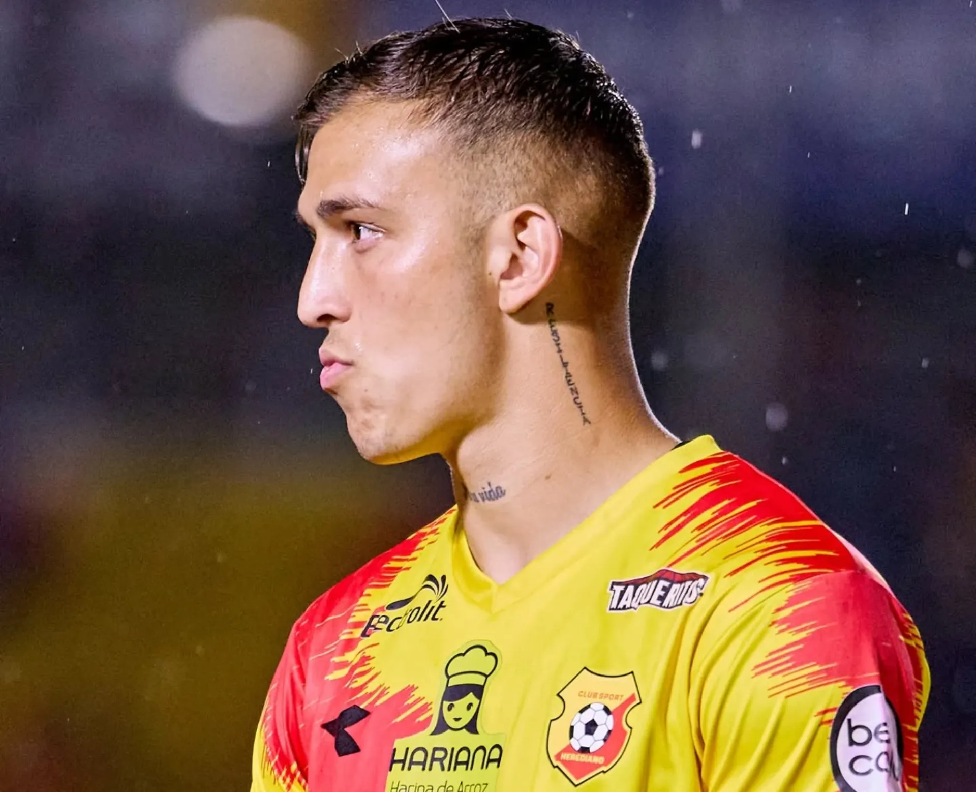 Kenneth Vargas podría seguir en Herediano o jugar en Alajuelense en 2026. (Foto: CSH)