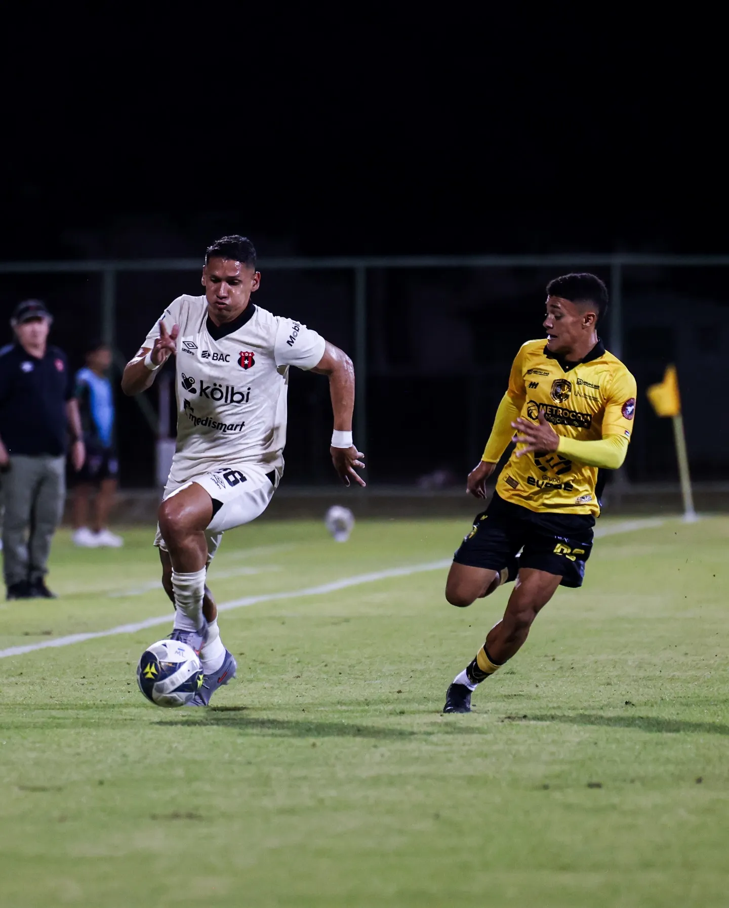 Alajulense y Liberia vienen de empatar en la ida. (LDA)