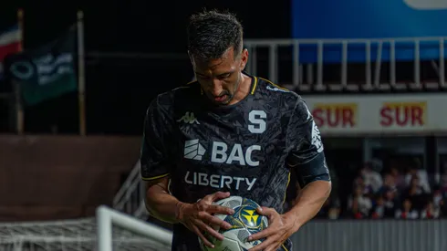 Mariano Torres complicado desde lo físico.