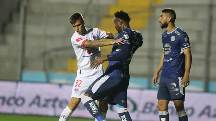 Olimpia definió el camino de Motagua en las Triangulares.