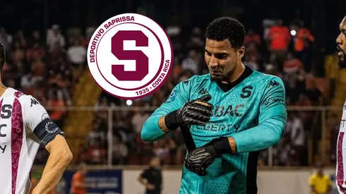 Esteban Alvarado camina por la cuerda floja en Saprissa.