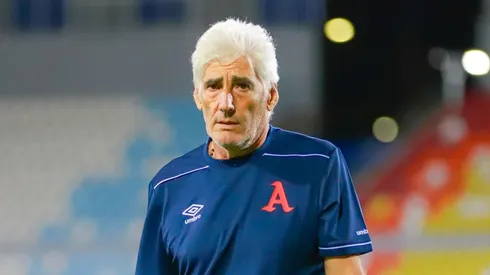 Alianza acelera por un fichaje extranjero para el 2026.