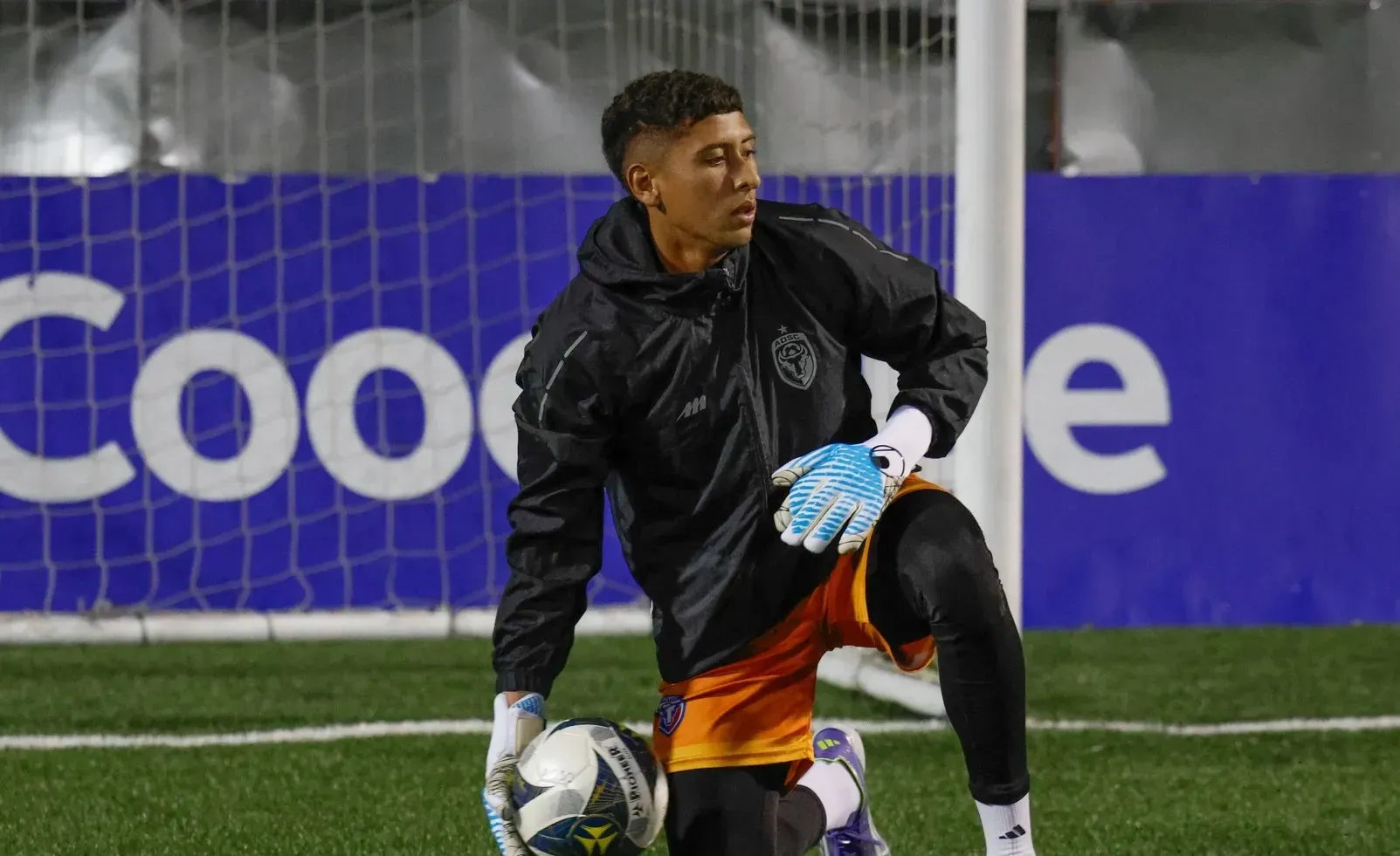 Alexandre Lezcano estaría cerca de Saprissa (AD San Carlos).