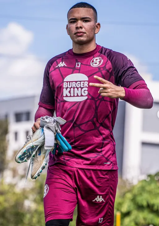 Issac Alfaro, 22 años (Instagram).