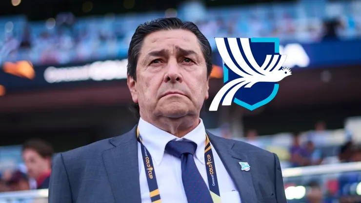 Luis Fernando Tena con la Selección de Guatemala