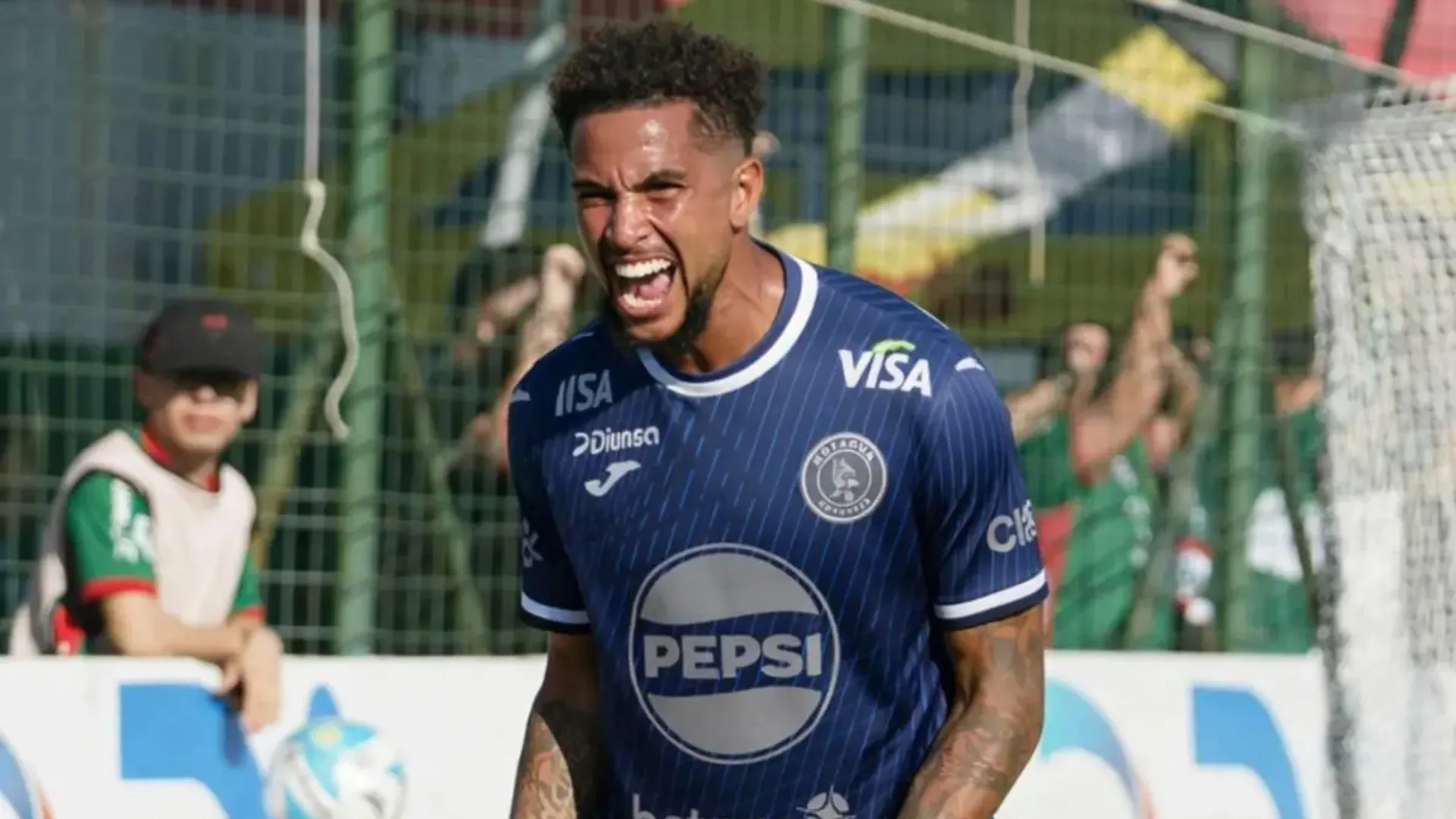 De Olivera tiene avanzada su llegada a Motagua.