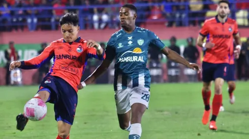 Municipal busca robarle una pieza clave a Antigua para 2026.