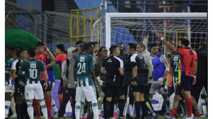 Los rojos tendrán una fuerte sanción