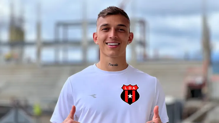 El ex Herediano ya es manudo.