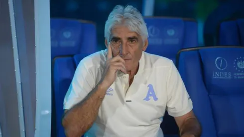 El entrenador tiene definido su plantel