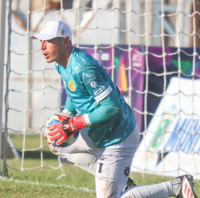 Minor Álvarez tendría un rol secundario en el inicio del campeonato (Instagram).