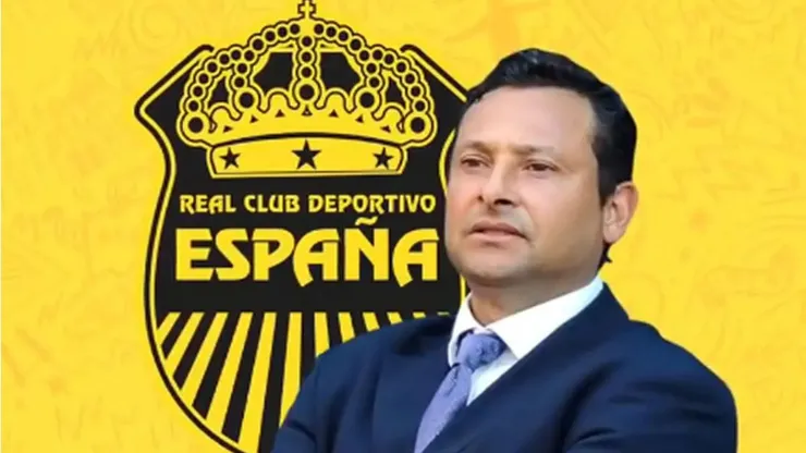 Jeaustin Campos busca más fichajes para Real España en 2026.