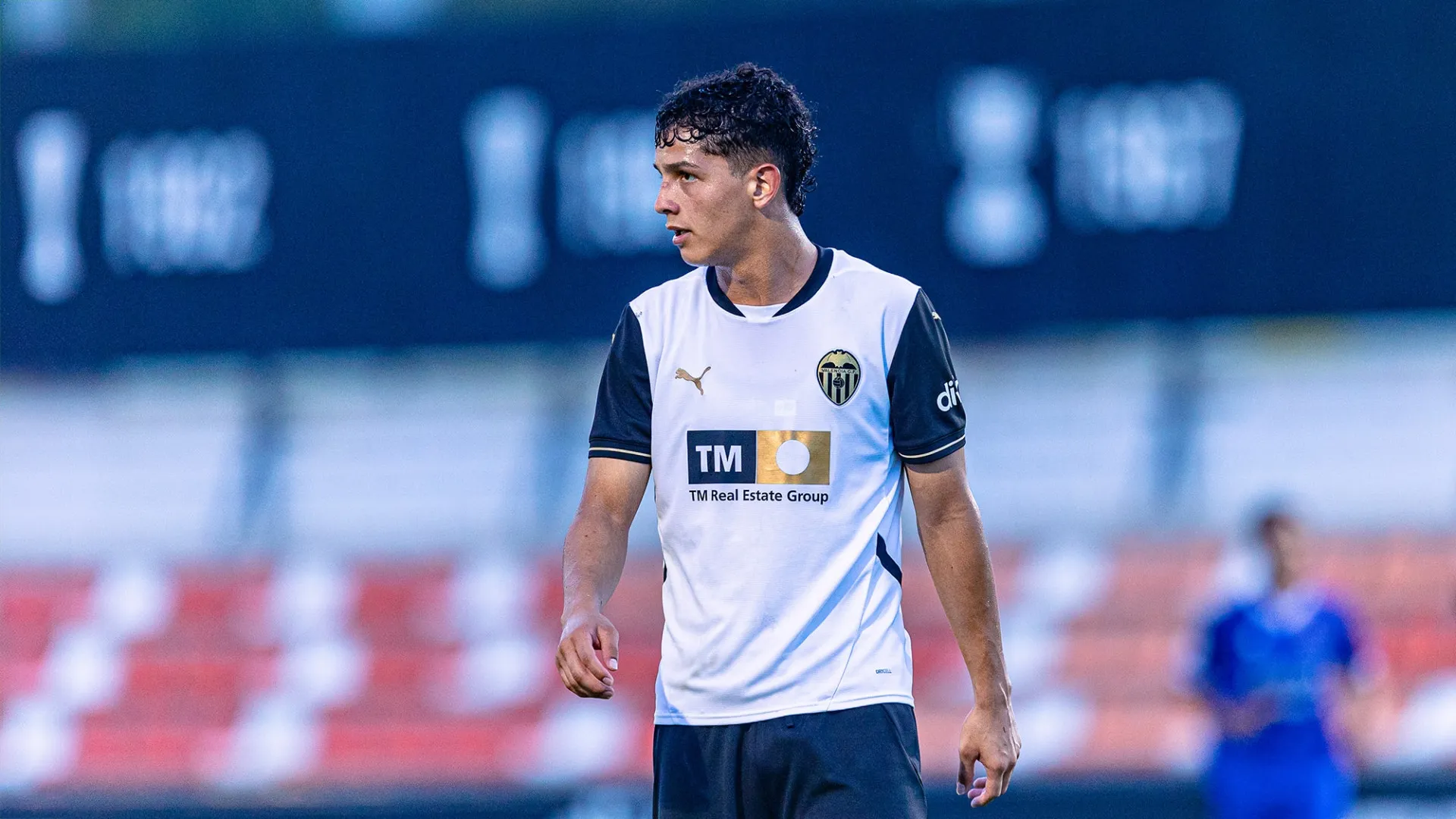 El caso de Warren Madrigal hace que prestar a Kenay Myrie no convenza.