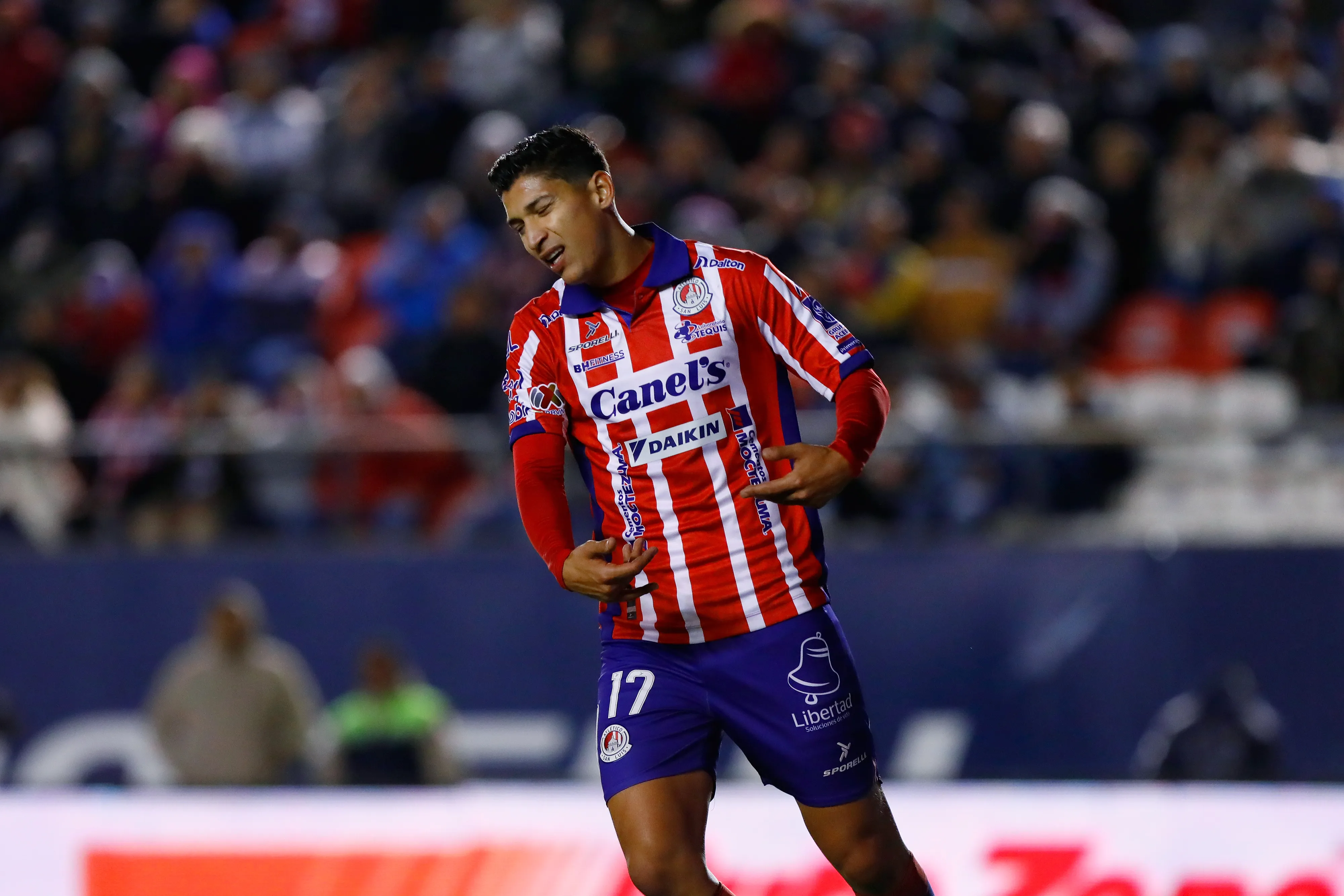Ángel Zaldívar, el 9 mexicano que está cerca de Alajuelense (Getty Images).