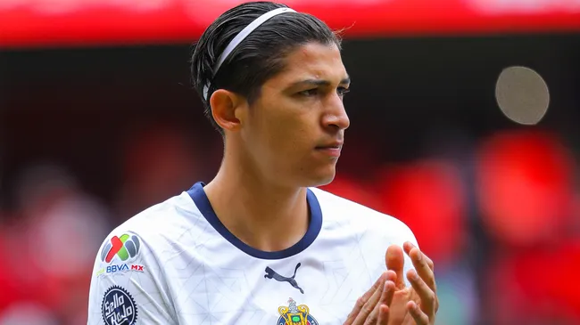 angel zaldivar-chivas-refuerzo de alajuelense