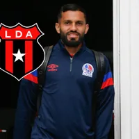 Alajuelense concreta un movimiento por Jorge Álvarez que puede sacarlo ya mismo de Olimpia