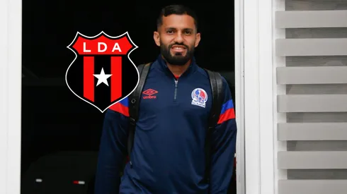 Jorge Álvarez sigue esperando por Alajuelense