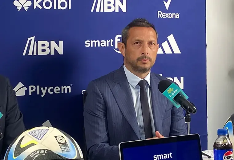 Ignacio Hierro cuando era director deportivo de las selecciones nacionales en Costa Rica