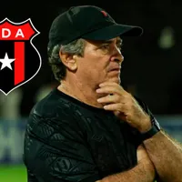 Machillo Ramírez lo echó de Alajuelense, fichó por un rival en Costa Rica y rompe el silencio