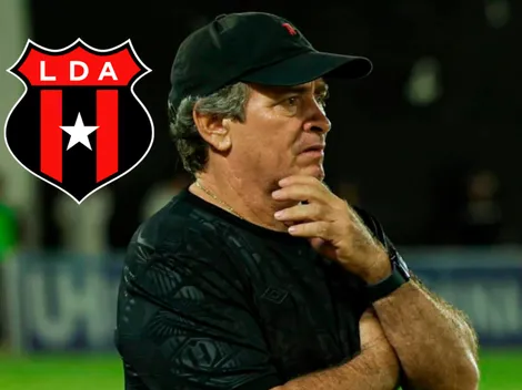 Machillo Ramírez lo echó de Alajuelense, fichó por un rival en Costa Rica y rompe el silencio