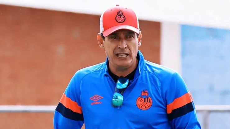 Municipal acelera a fondo por el futbolista fetiche de Mario Acevedo.