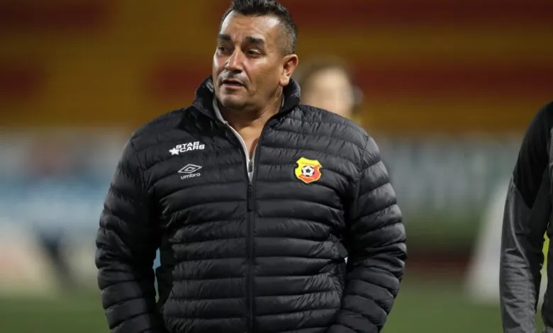 Giacone espera un último refuerzo (CRC 81).