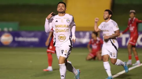 Los cremas sacaron la chequera en su nuevo fichaje