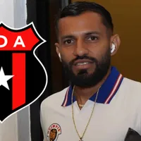 "Me metía al baño a llorar": tras no ir a Alajuelense, Jorge Álvarez cuenta su momento más duro