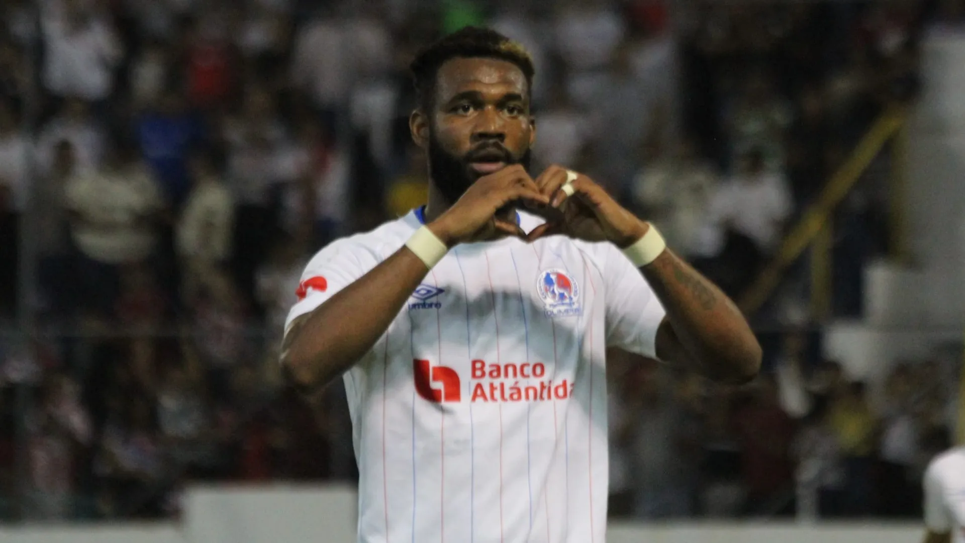 Jorge Bengunché no llegará a Alajuelense.