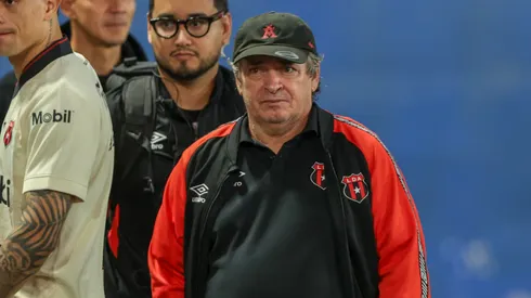 Machillo Ramírez sigue preocupado por Alajuelense.