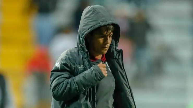Vladimir Quesada no seguirá en Saprissa.