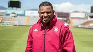 Roy Myers sería el DT interino del Monstruo (Saprissa).