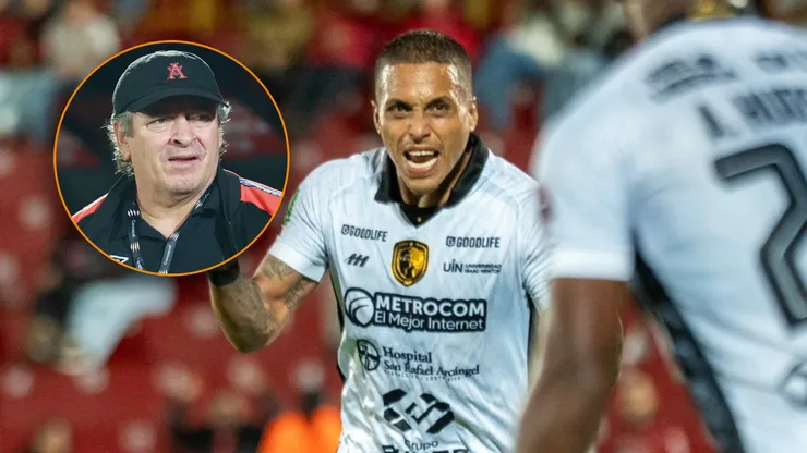 El filazo de Alonso Hernández contra Óscar Ramírez y Alajuelense que celebran en Liberia.