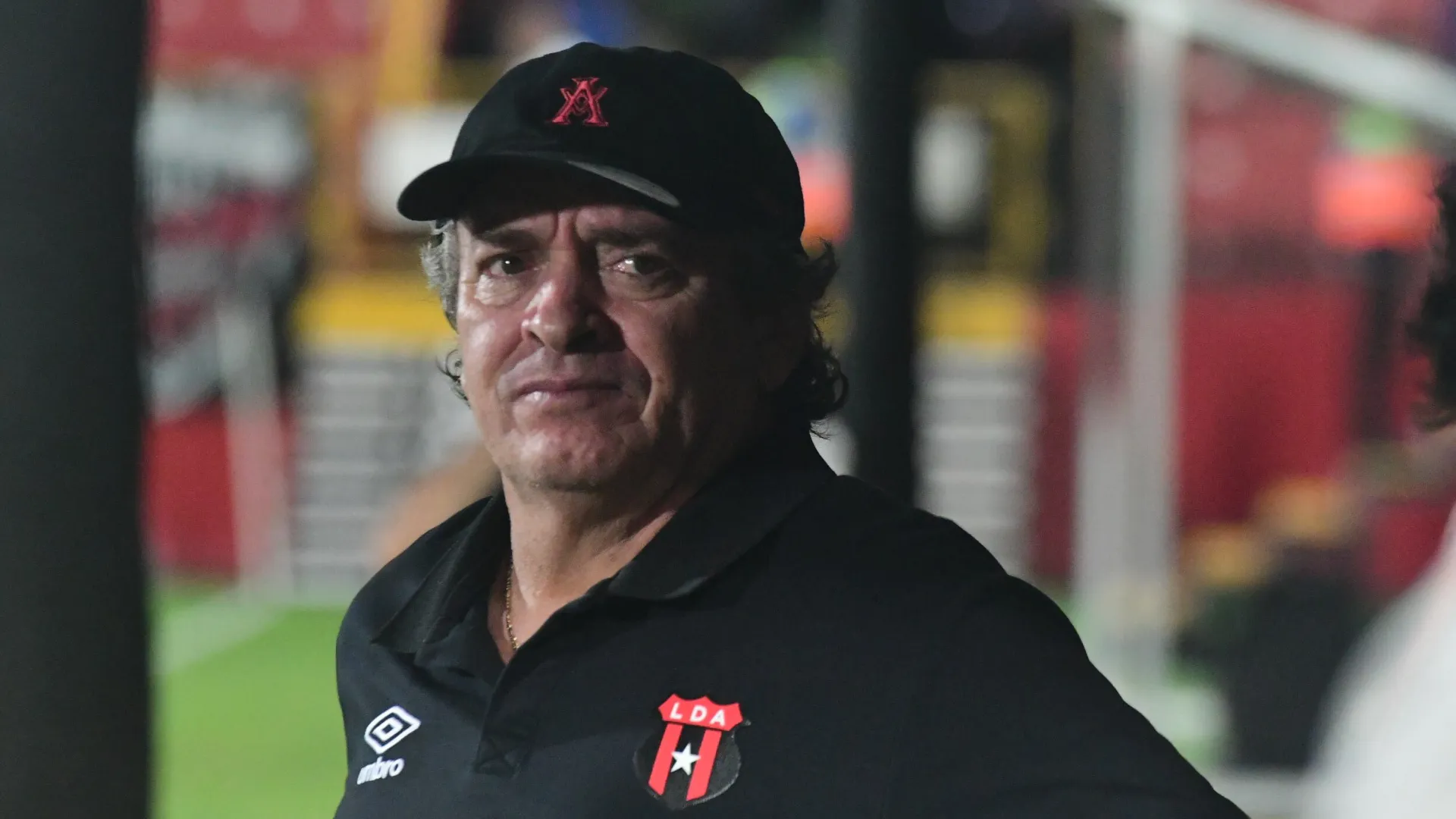 Machillo Ramírez quiere ganar para dejar atrás la eliminación en el Torneo de Copa. (Alajuelense)