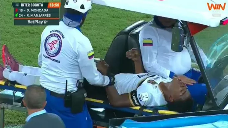 Dereck Moncada no alcanzó a terminar el partido del Inter de Bogotá.