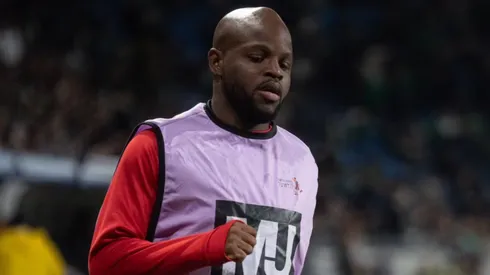 Javon East tiene nuevos colores en Israel.
