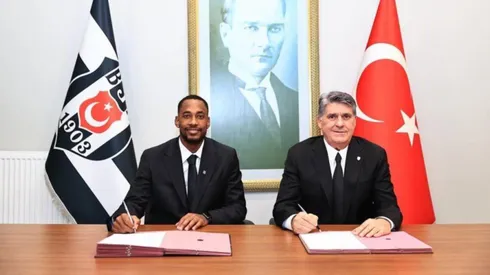 El panameño no se olvida de su curioso amuleto
