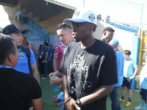 ¿Traición al Olimpia? Alberth Elis captado viendo a este equipo y se desatan los rumores de su futuro