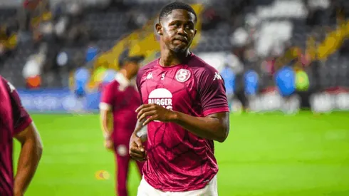 El panameño regresó a Sporting SM.